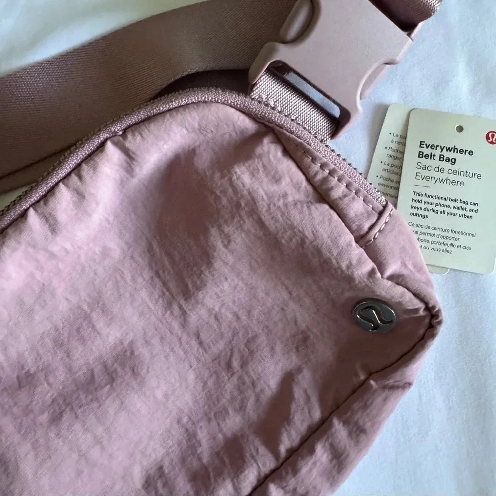 ๐๐ OG Lululemon Everywhere Belt Bag - Pink Taupe - Picture 3 of 9